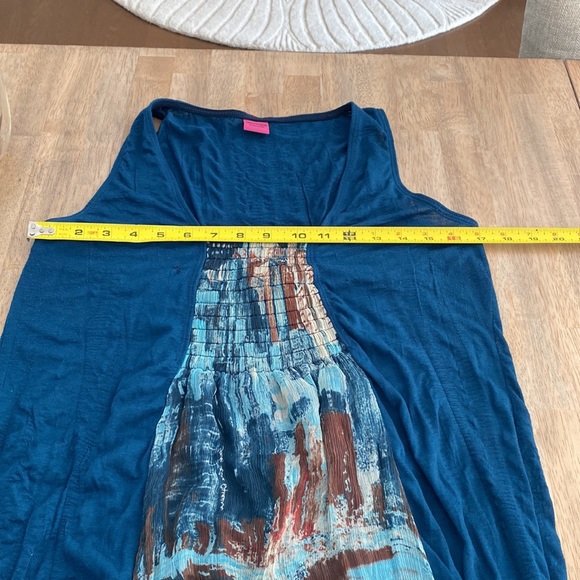 Save The Queen - Sleeveless Top - Picture 11 of 15